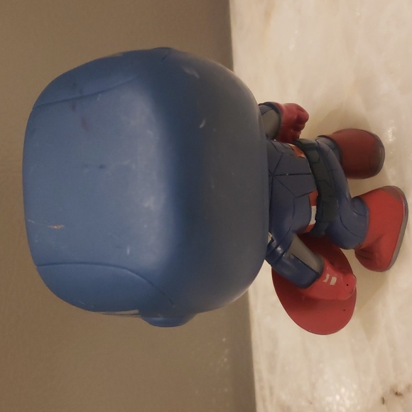 Fanko Pop #10 Avengers Captain America 2012 boble head figure - Picture 2 of 7
